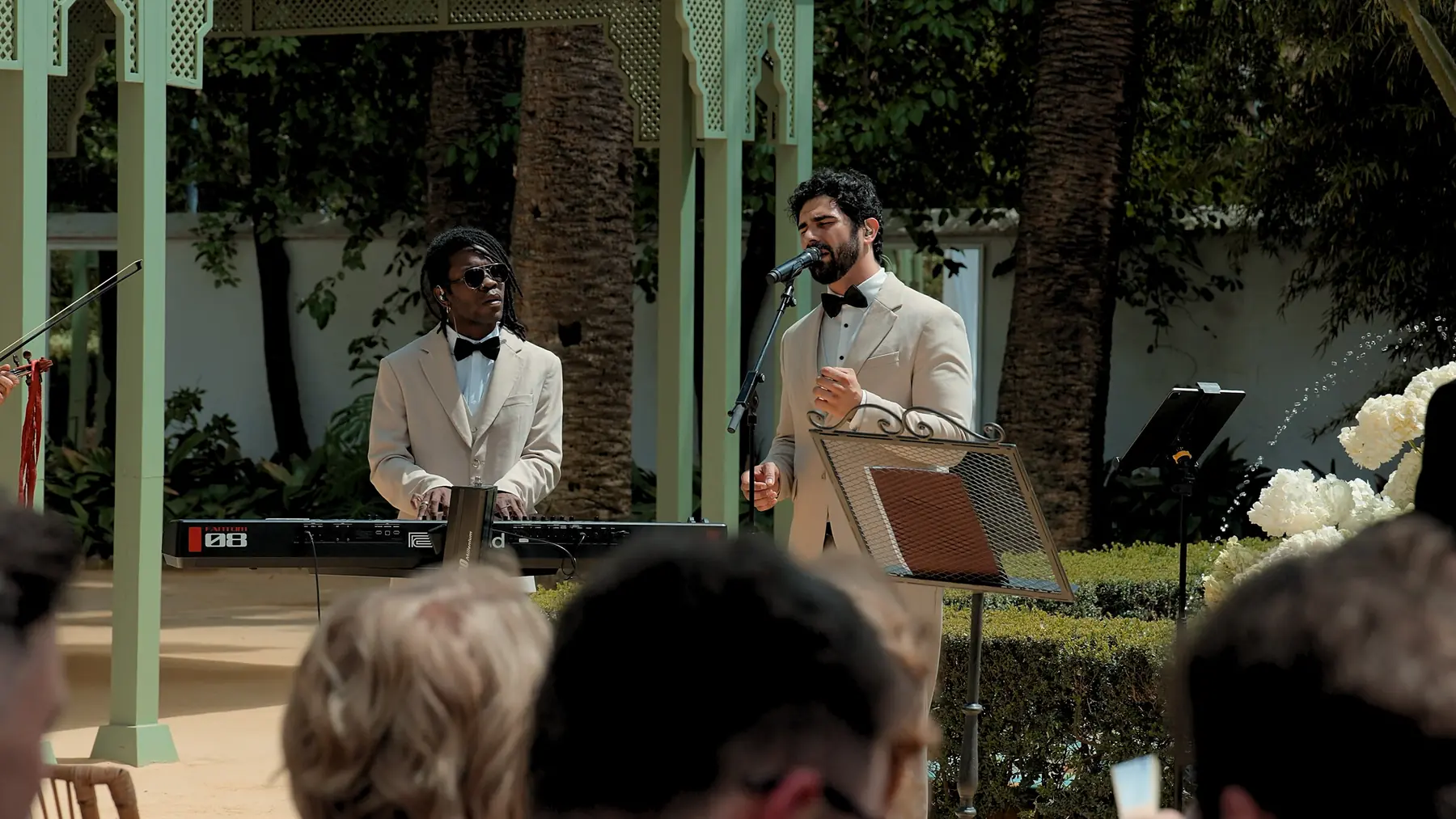 Discreet sound for a garden ceremony